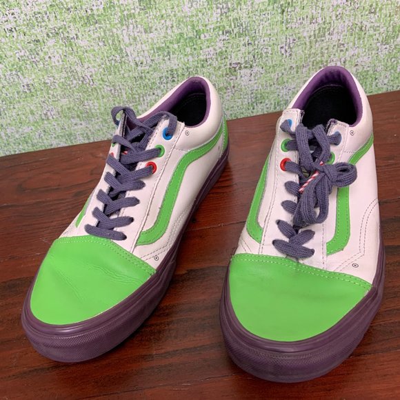 Vans Old Skool x Disney Pixar Toy Story Buzz Lightyear Low Top Men 9 Women 10.5 - Picture 9 of 9